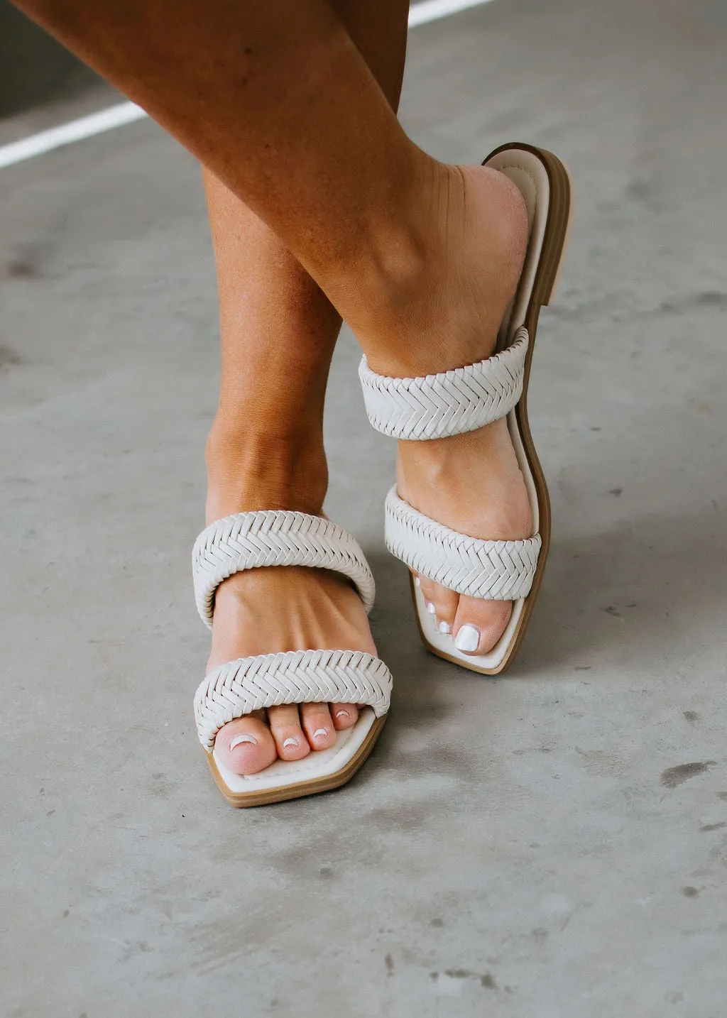 Dolce Vita Inya Sandal