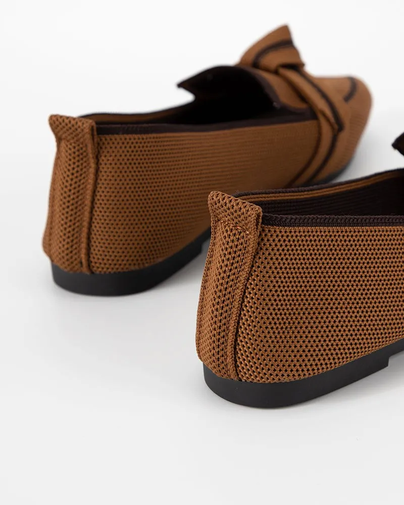 Pointed Toe Multi-color Ballet Flats (Ethereal)